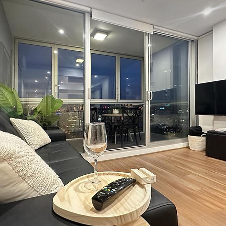 Penthouse View Apartment Luxury Cbd Penthouse Sleeps 6 Balcony Spa Access Αδελαΐδα Εξωτερικό φωτογραφία